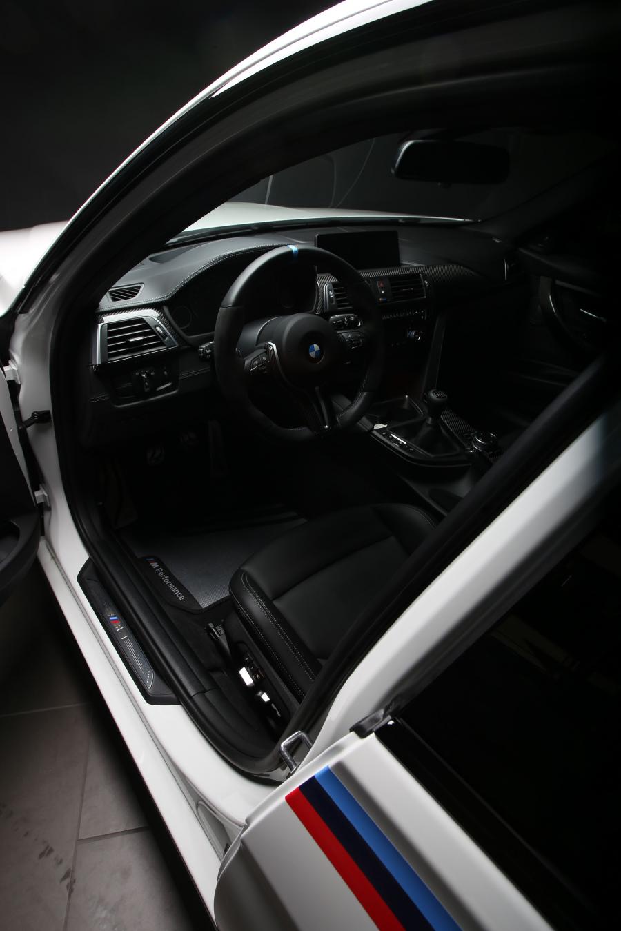  BMW M3 M Performance 2016 года  (NA) (фото 3 из 3)